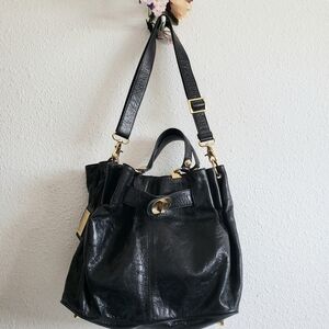 Badgley Mischka Black Leather Shoulder Bag Gold Tone Hardwares Removable Strap. 